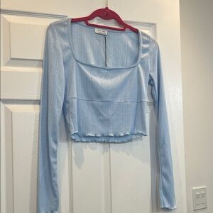 Chic Light Blue Long Sleeve Crop Top